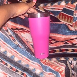 this is a zak tumbler